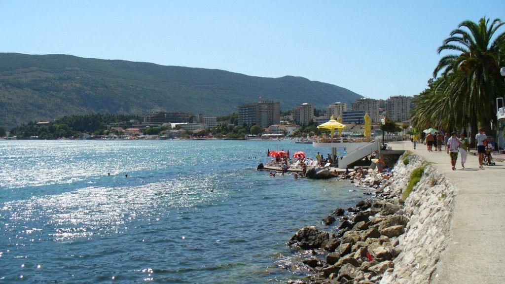 Guest House Bajceta Herceg Novi Esterno foto