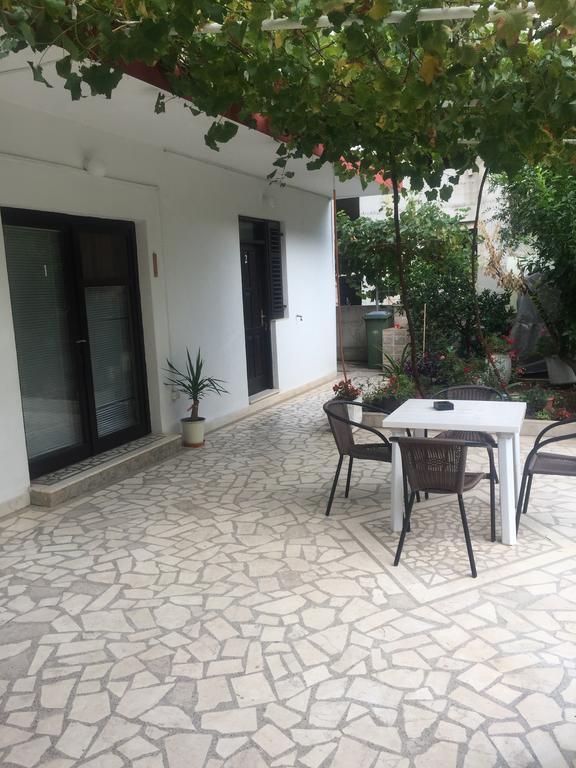 Guest House Bajceta Herceg Novi Esterno foto